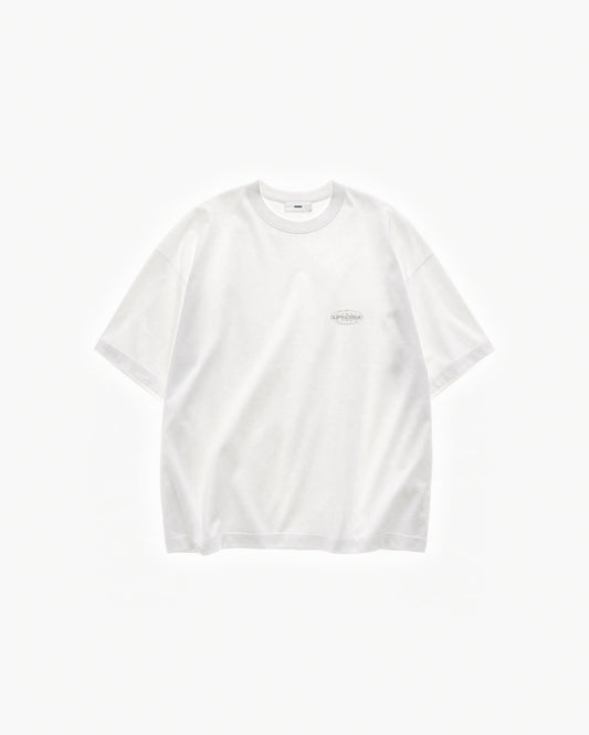 Globe Tee in White – flat lay, front view