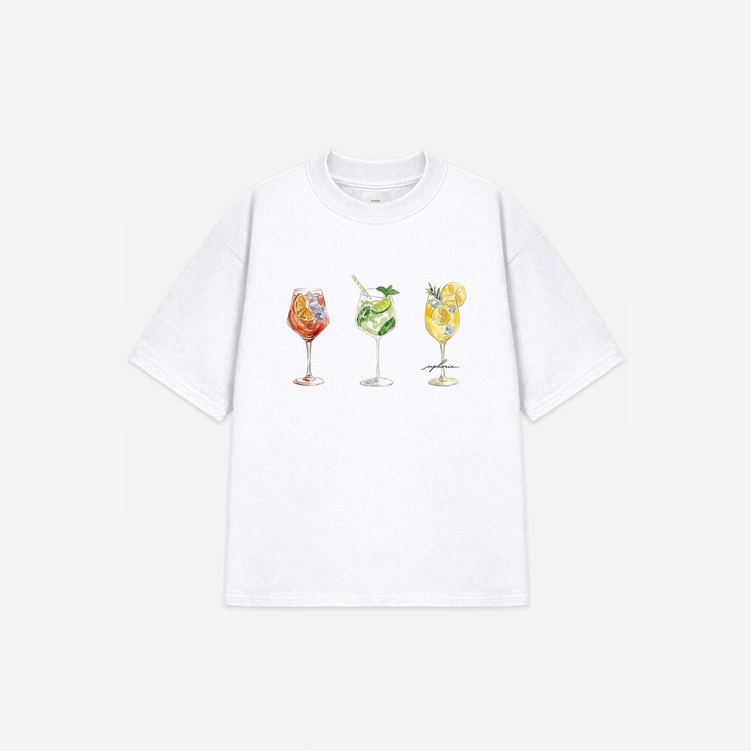 L'aperitivo Tee in White – flat lay, front view
