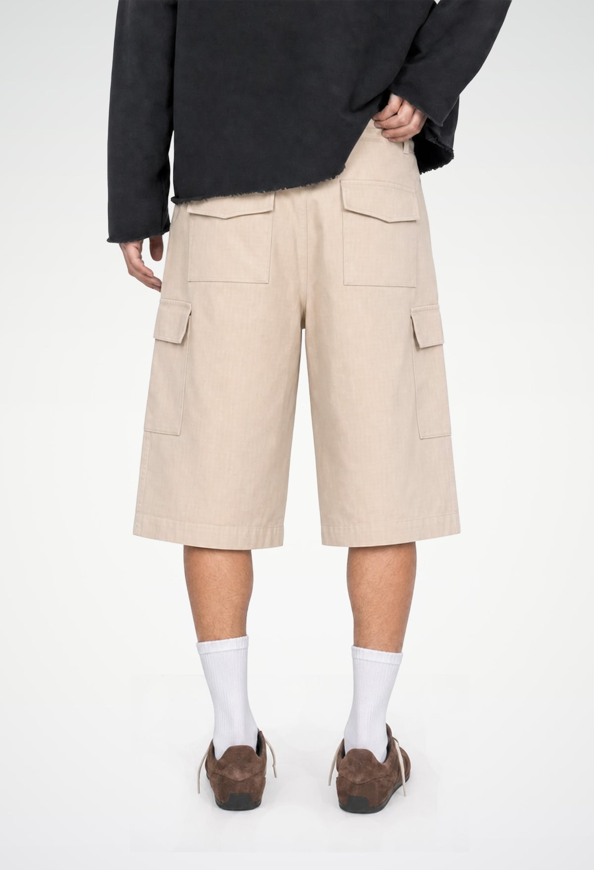 Signature Summer Cargo Shorts in Ivory – worn by model, back view