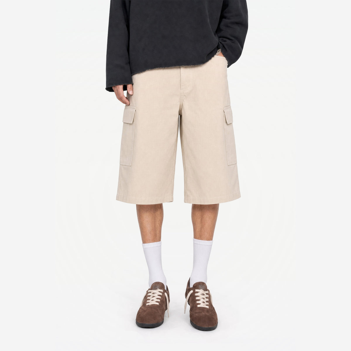 Signature Summer Cargo Shorts in Ivory – worn by model, front view