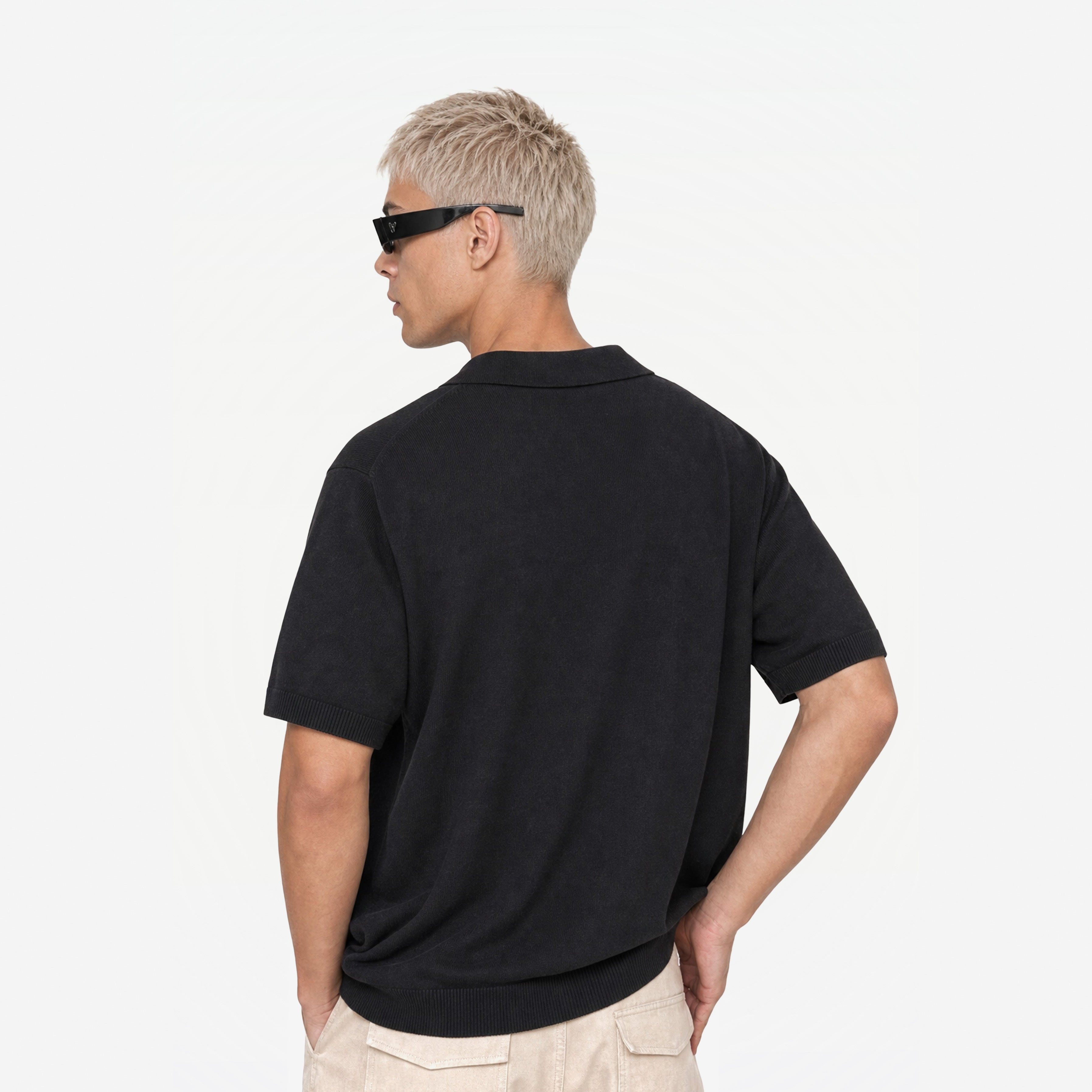 Bellagio Polo in Nero – worn by model, back view