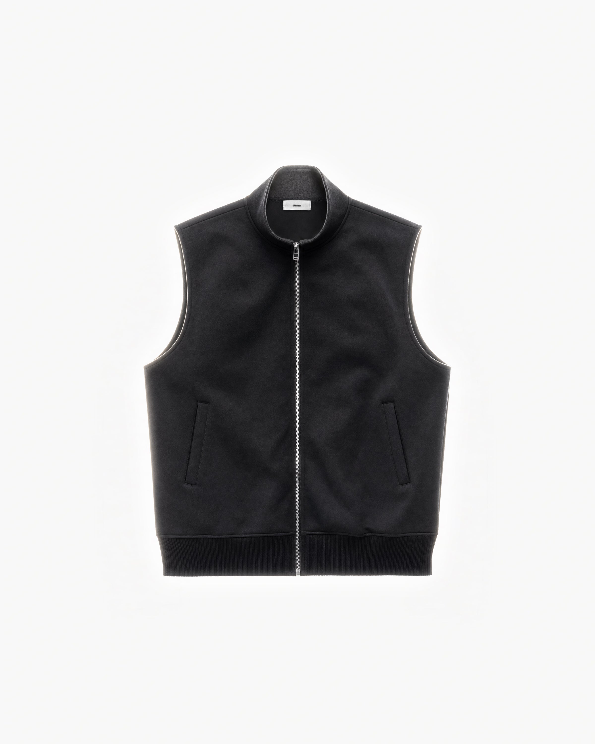 Paddock Gilet in Black – flat lay, front view